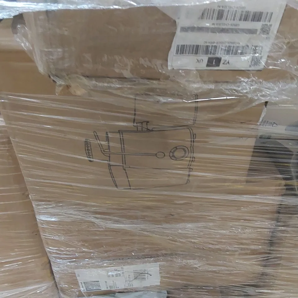 PALLET CONTAINING A LARGE QUANTITY OF ASSORTED CONSUMER PRODUCTS INCLUDING: DRESSING TABLES W/CHAIRS, FOOD PROCESSOR, CAR FRIDGE ECT