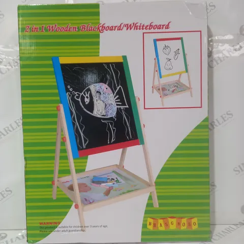 BOXED BHASGNOEO 2-IN-1 WOODEN BLACKBOARD/WHITEBOARD