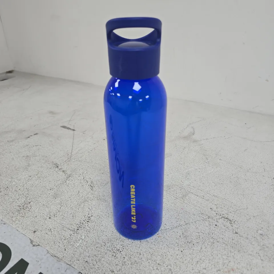 BOX OF APPROXIMATELY 10 ASSORTED HOUSEHOLD ITEMS INCLUDING CREATE LIKE 27 WATER BOTTLE AND MOTHER EARTH STORAGE BOX