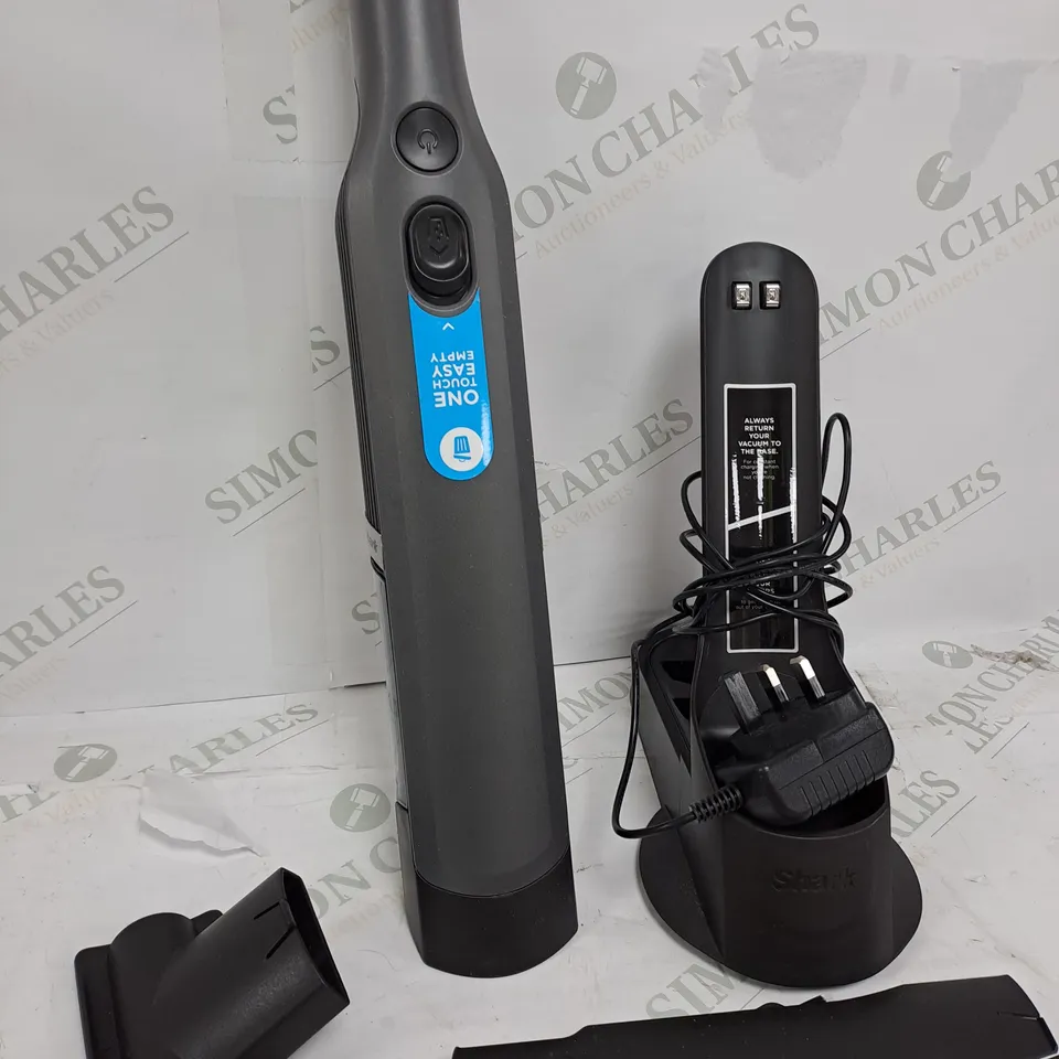 BOXED SHARK CORDLESS HANDHELD VACUUM CLEANER WV200UK