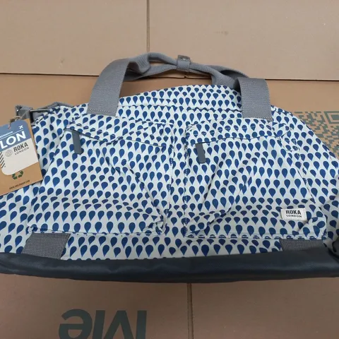 ROKA LONDON GATWICK RECYCLED CANVAS BAG – MEDIUM INDIGO DROP