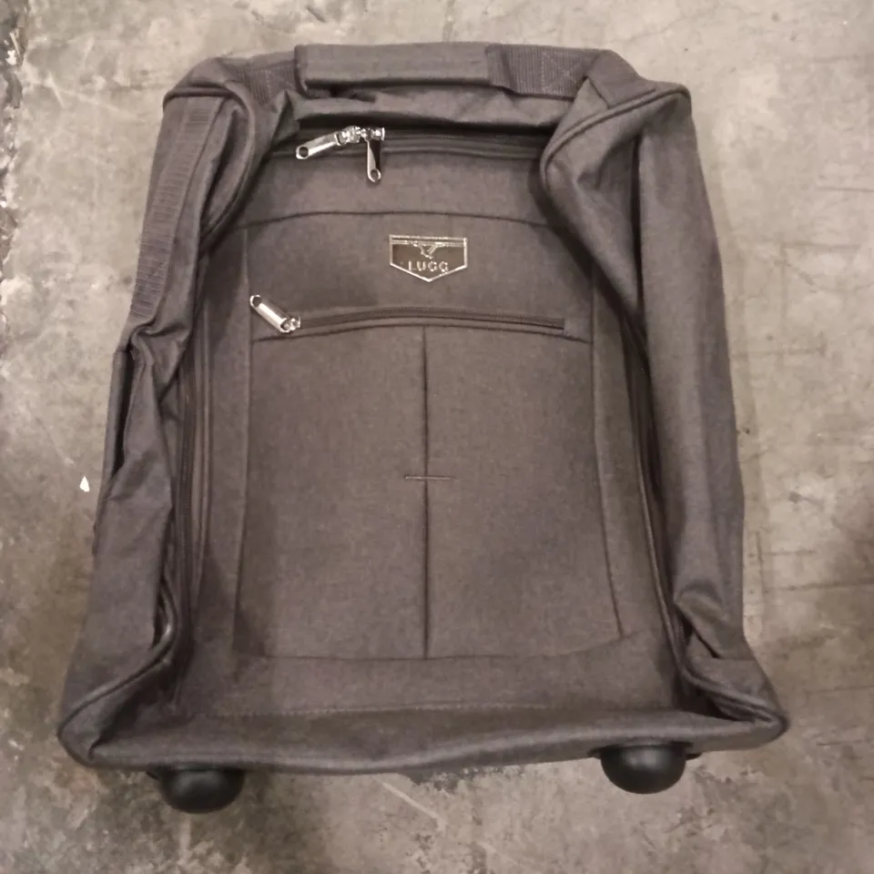 SUITCASE BLACK SMALL