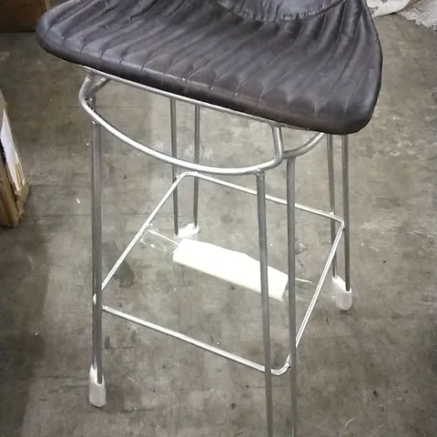 BOXED SPLENDORA 76CM BAR STOOL SILVER