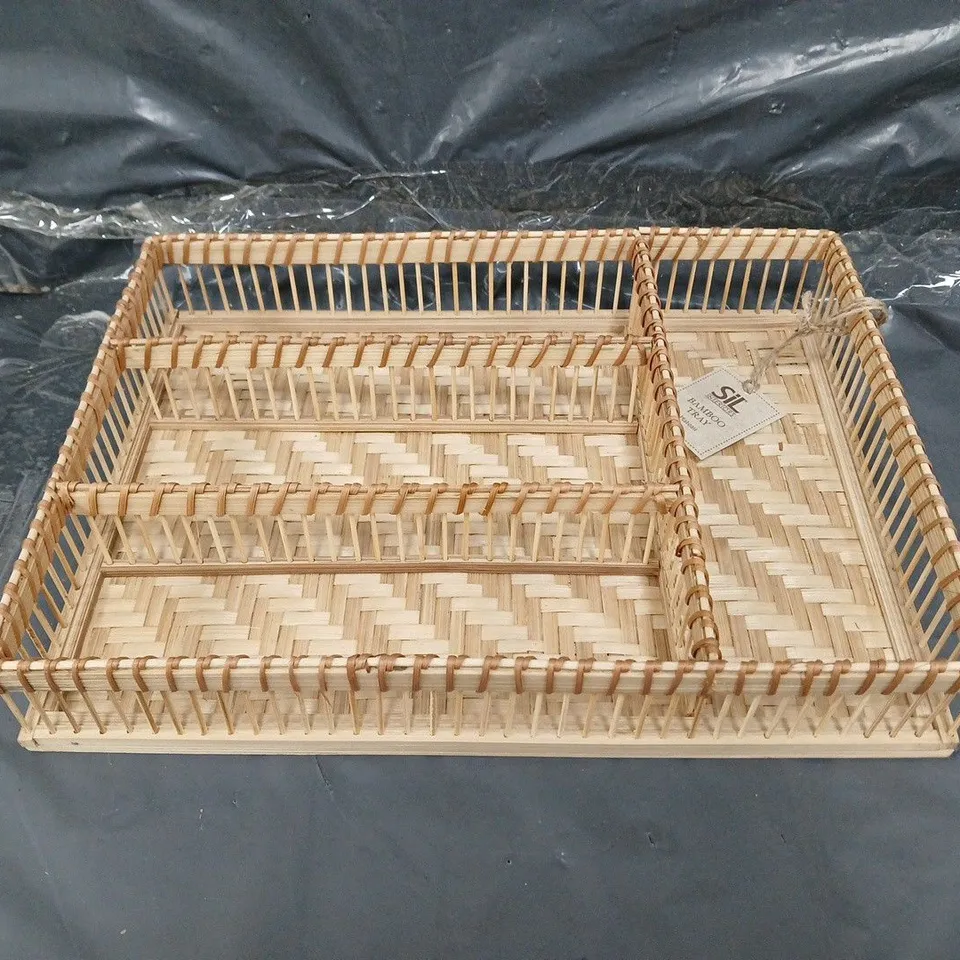 SIL BAMBOO TRAY PLATEAU 