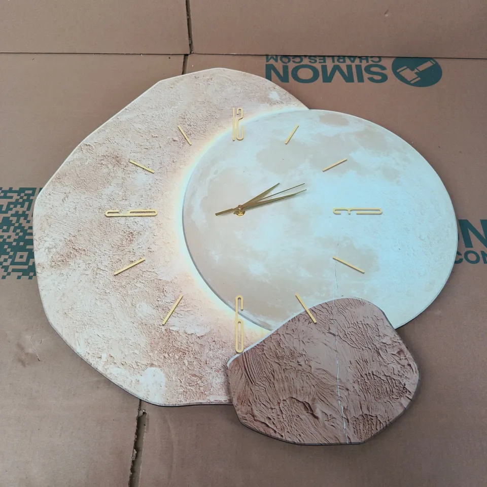 2D FLAT PLANET SURFACE TEXTURE & COLOR BLOCK SILENT WALL CLOCK