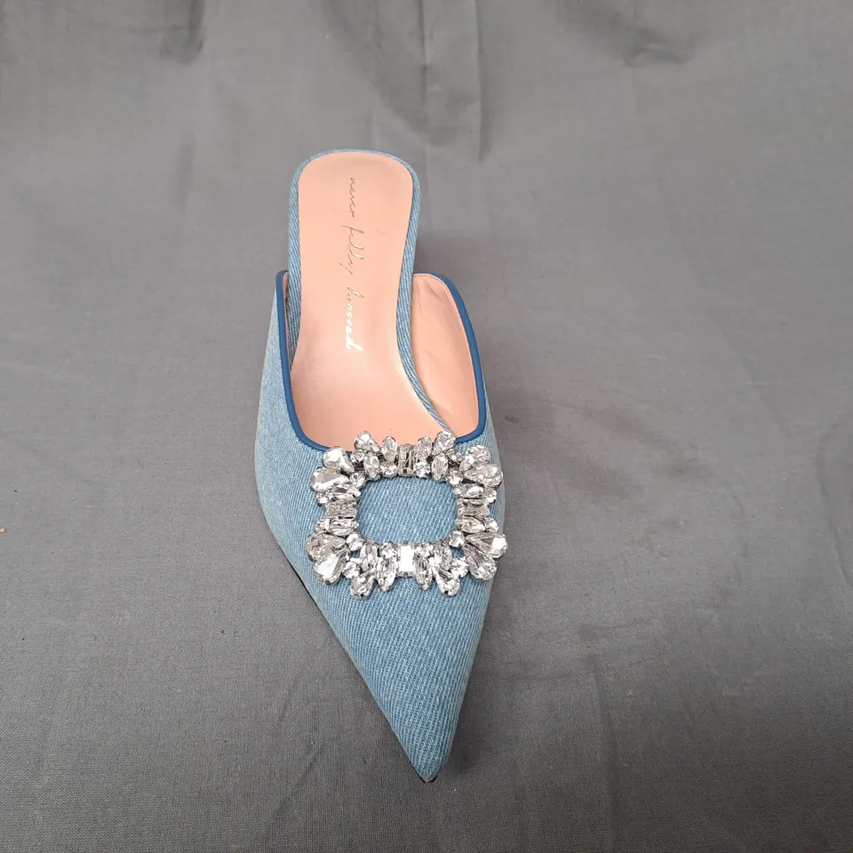 BOXED PAIR OF NEVER FULLY DRESSED EMBELLISHED DENIM CITY MULES IN BLUE SIZE 6