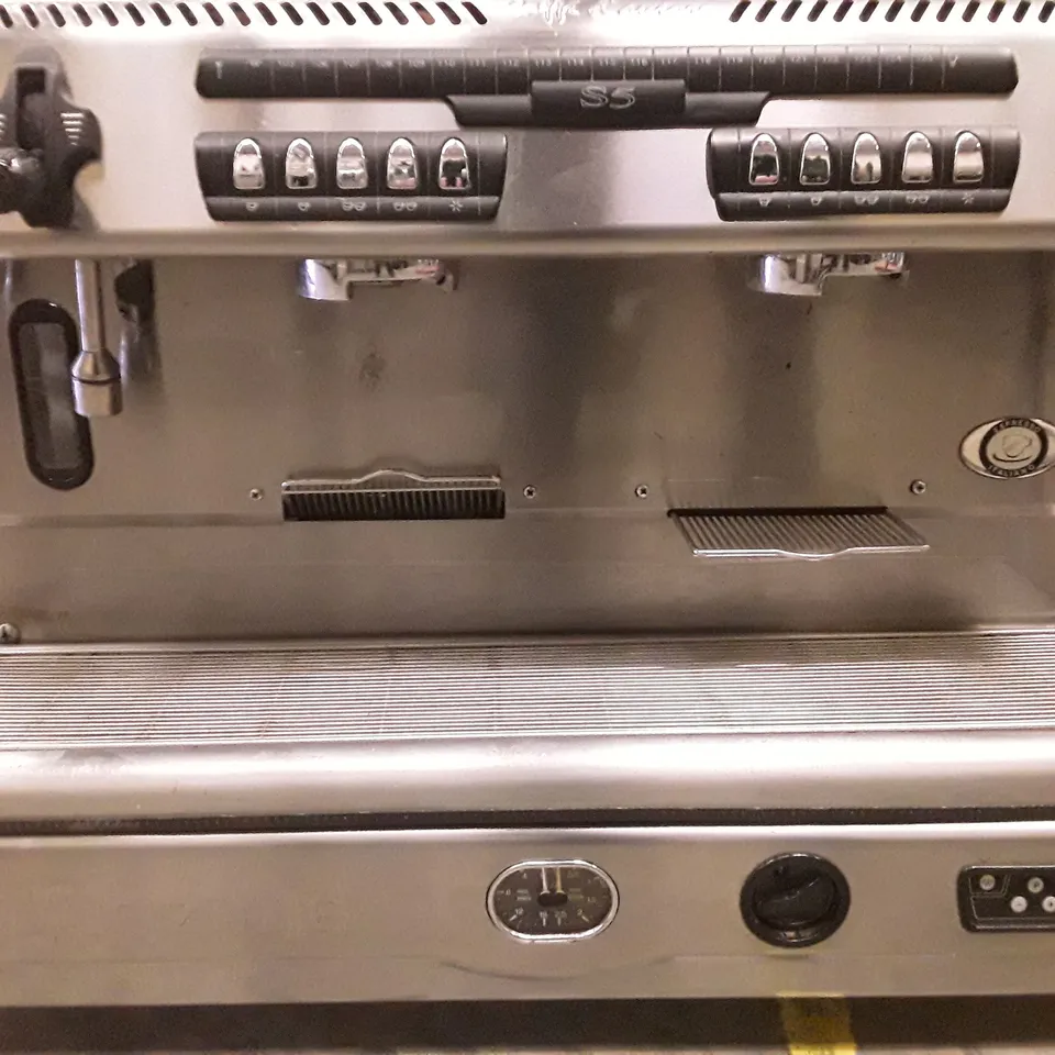 LA SPAZIALE S5 2-GROUP COMMERCIAL ESPRESSO COFFEE MACHINE 