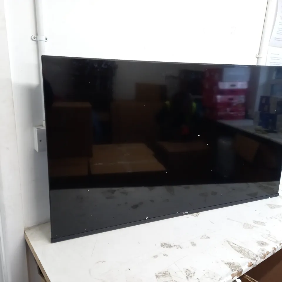 HISENSE E7HQTUK 50" SMART 4K ULTRA HD HDR QLED TV - COLLECTION ONLY