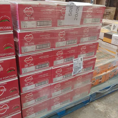 PALLET TO CONTAIN APPROX 54 BOXES OF BUTTERKIST TOFFEE POPCORN - 14 X 170g BAGS PER BOX // BEST BEFORE: 04/2025