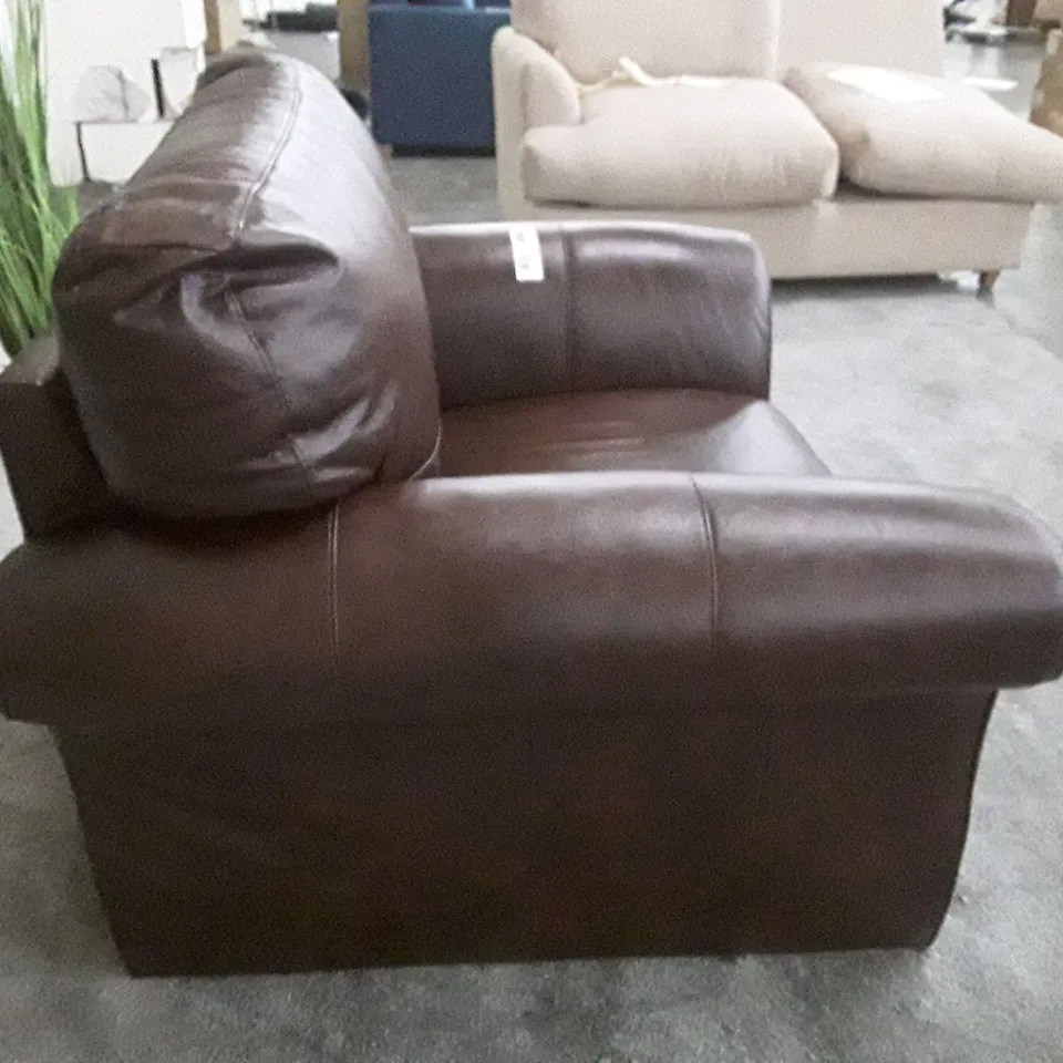 QUALITY DESIGNER VANTAGE ARMCHAIR- BROWN LEATHER