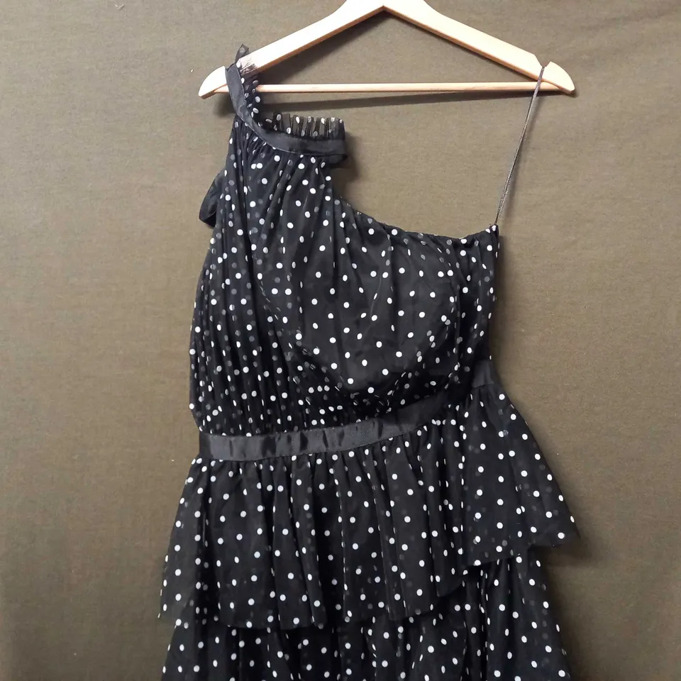 LIPSY LONDON TIERED BLACK/WHITE POKEDOT DRESS - 14UK