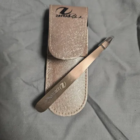 APPROXIMATELY 50 ZAYRAZ SLANT-TIP TWEEZERS – ROSE GOLD