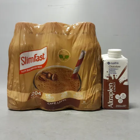 TOTE OF APPROXIMATELY 5 ASSORTED FOOD ITEMS TO INCLUDE - SLIMFAST CAFE LATTE , NUALTRA CHOCOLATE 