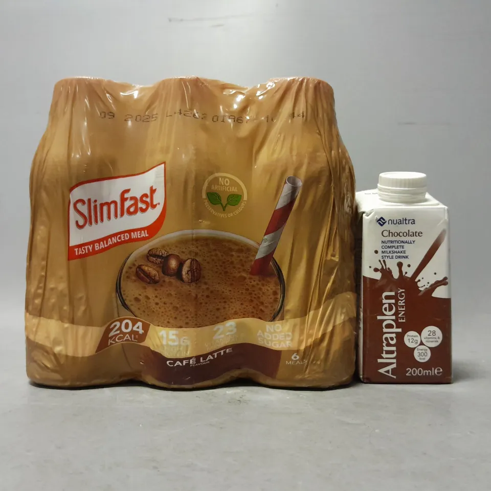 TOTE OF APPROXIMATELY 5 ASSORTED FOOD ITEMS TO INCLUDE - SLIMFAST CAFE LATTE , NUALTRA CHOCOLATE 