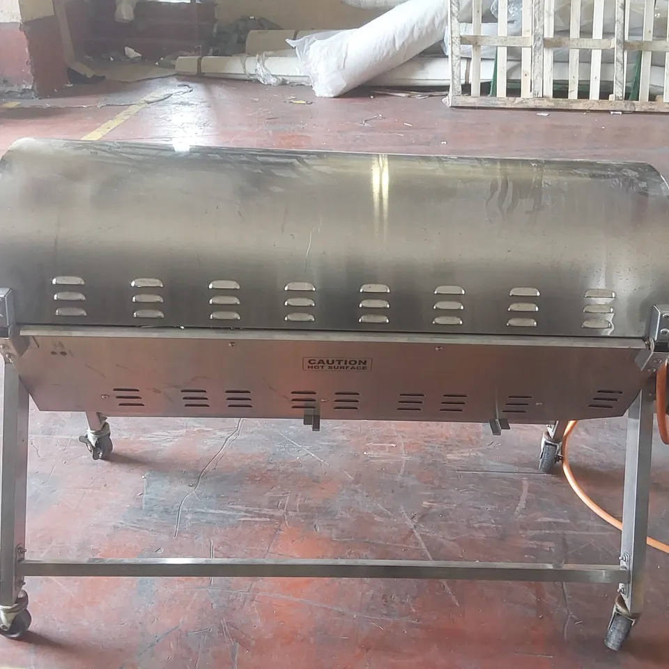 TASTY TROTTER COMMERCIAL GAS COOKER