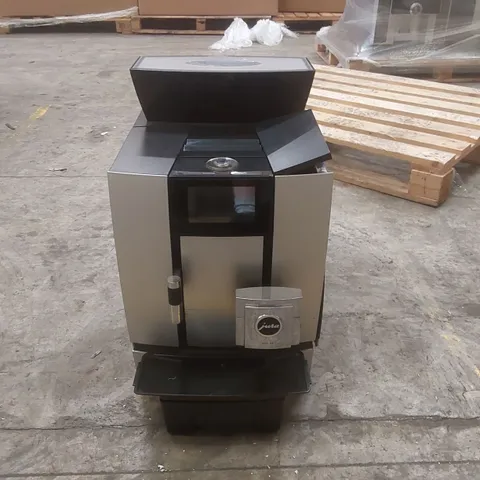 GIGA X3C PROFESSIONAL BTC COMMERCIAL COFFEE MACHINE