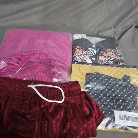 APPROXIMATELY 20 ASSORTED CLOTHING PRODUCTS IN VARIOUS STYLES & SIZES TO INCLUDE JACKETS, T-SHIRTS, DRESSES ETC