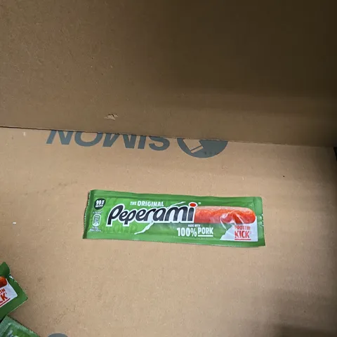 APPROXIMATELY 18 X THE ORIGINAL PEPERAMI 20G STICKS