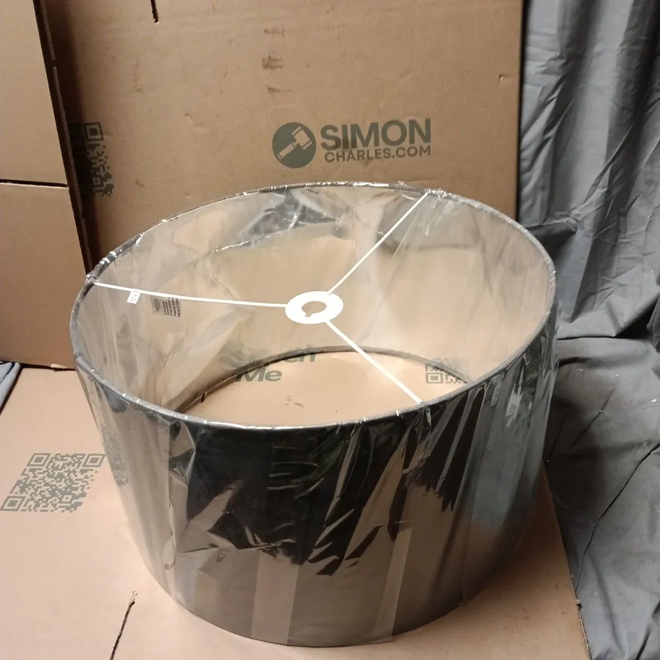 LIGHTING COLLECTION GREY/SILVER INNER VELVET DRUM SHADE 50CM