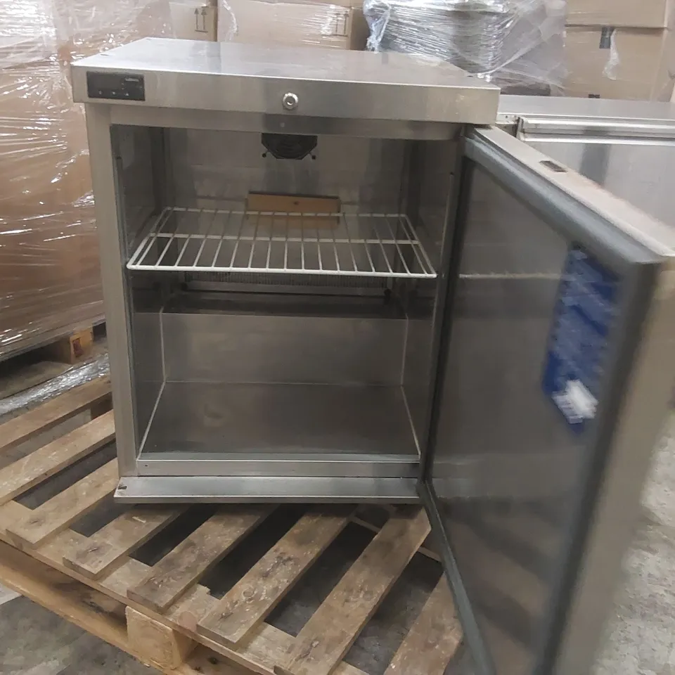 WILLIAMS HA135SS COMMERCIAL UNDER COUNTER REFRIGERATOR