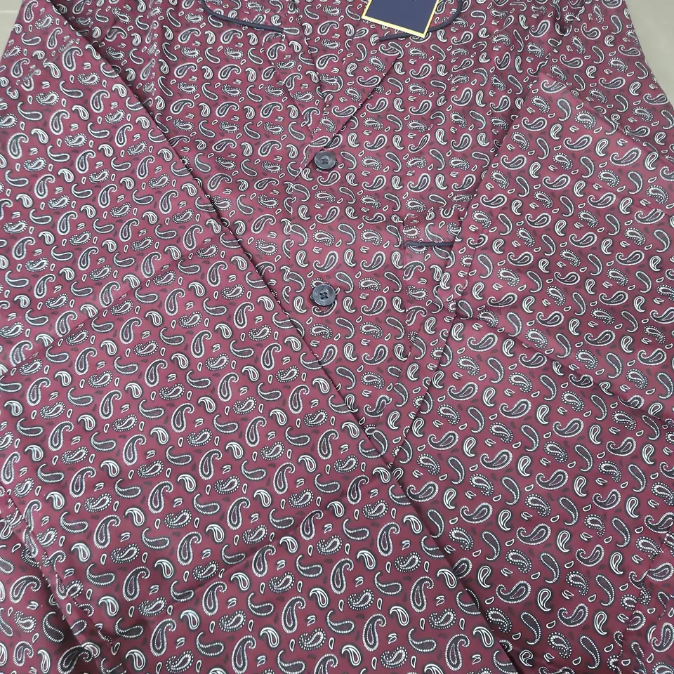 SAVILE ROW LONG SLEEVE SHIRT IN BURGUNDY SIZE MEDIUM