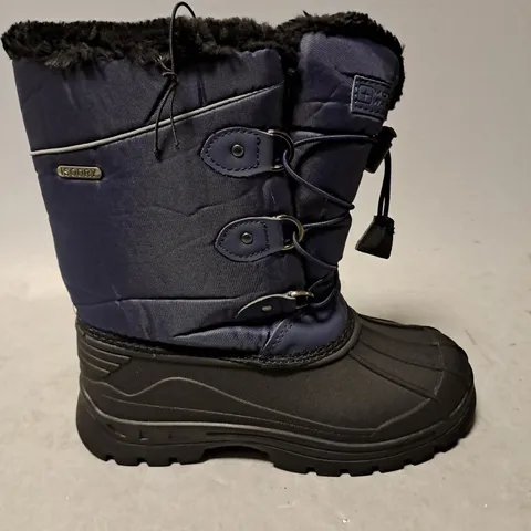 MOUNTAIN WAREHOUSE ADAPTIVE FLEECE LINED SNOW BOOTS - UK 2 