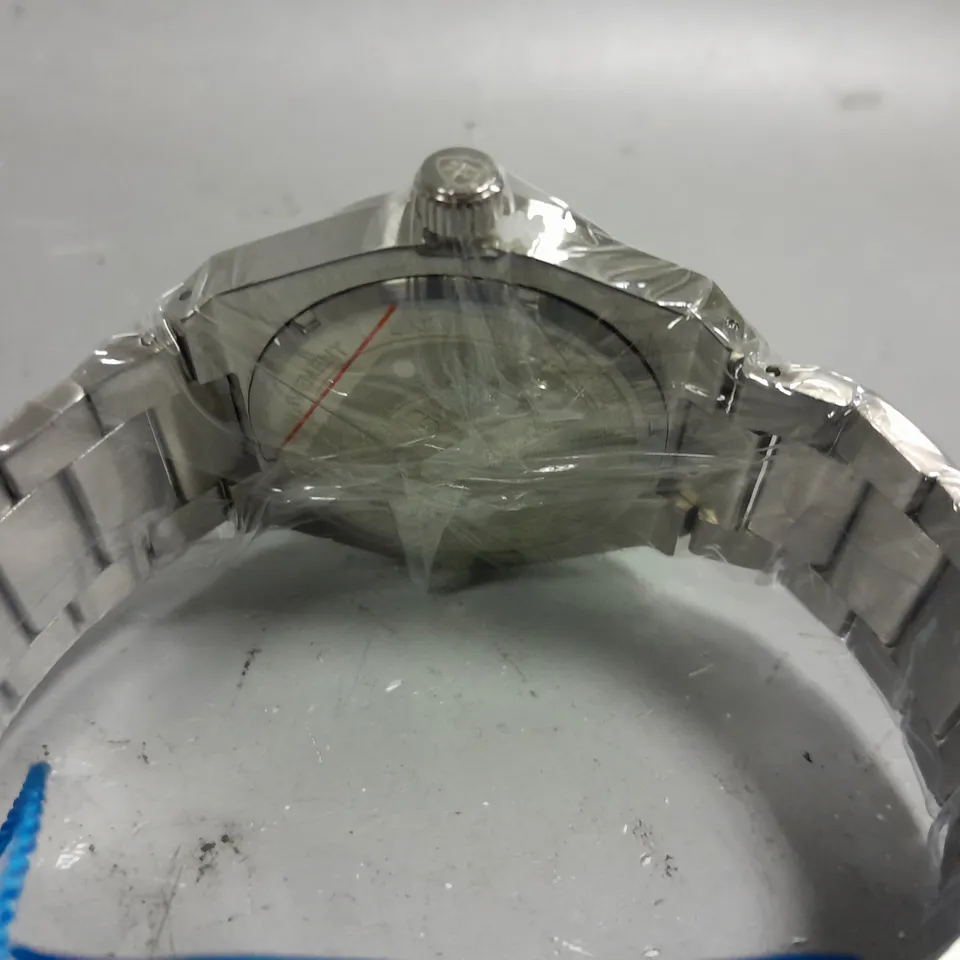 BOXED BERNARD REINHARDT SWISS MOVEMENT WATCH WTIH BLACK DIAL
