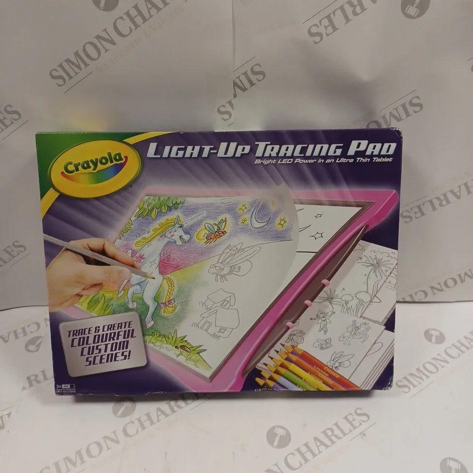 BOXED CRAYOLA LIGHT UP TRACING PAD ASSORTMENT  RRP £26.99