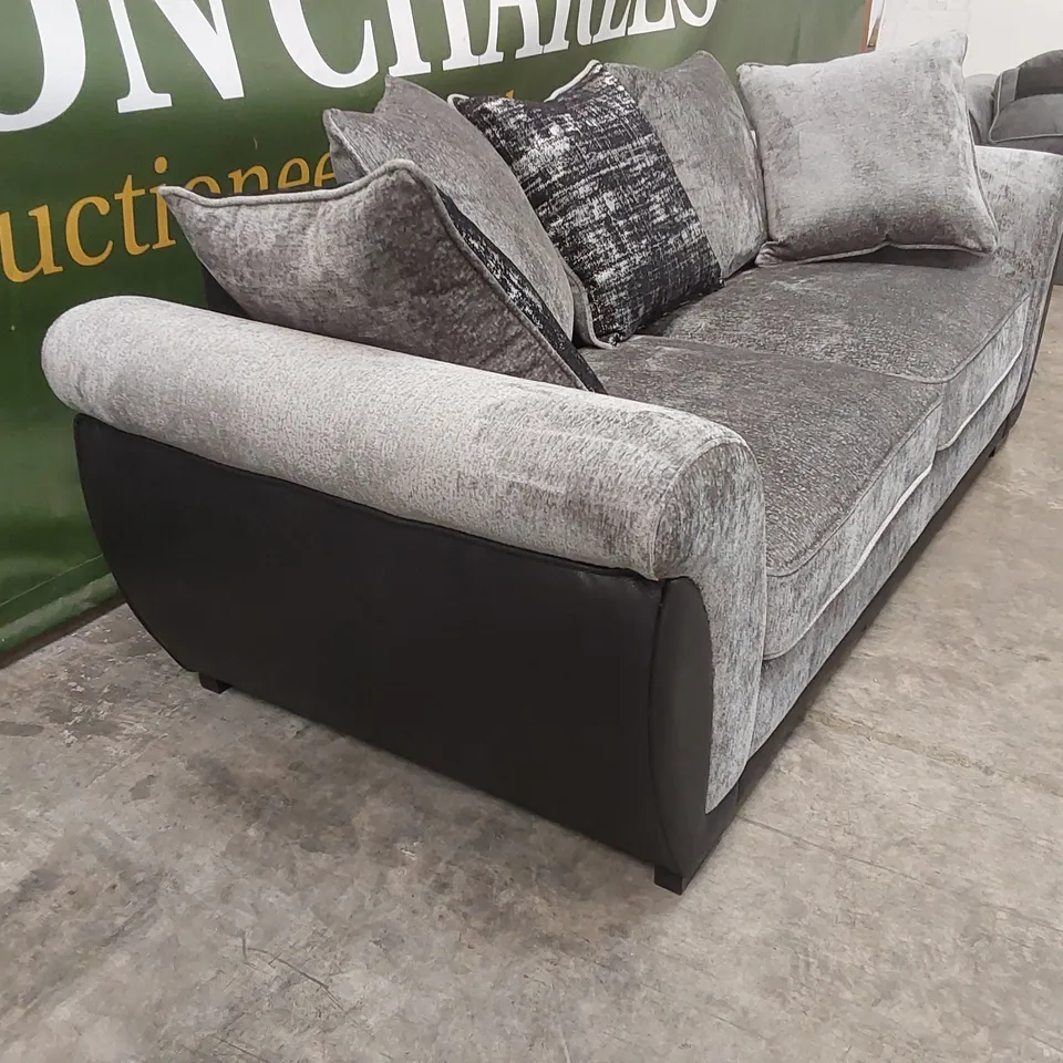 QUALITY BAGGED LANA 3 SEATER CHENILLE VELVET SOFA - GREY