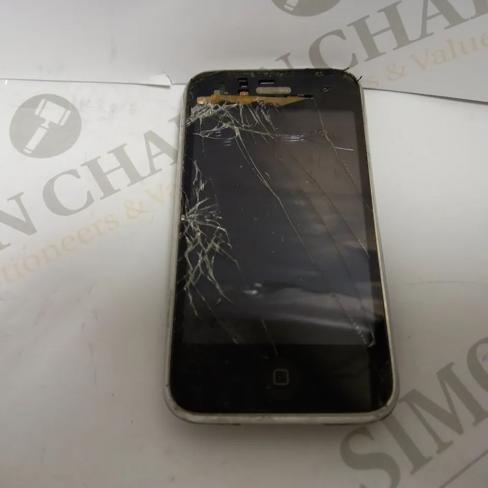 APPLE IPHONE 3GS - 32GB