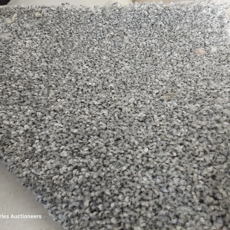 ROLL OF QUALITY TUDOR TWIST REGAL SEAL CARPET 4M × 4M APPROXIMATELY 