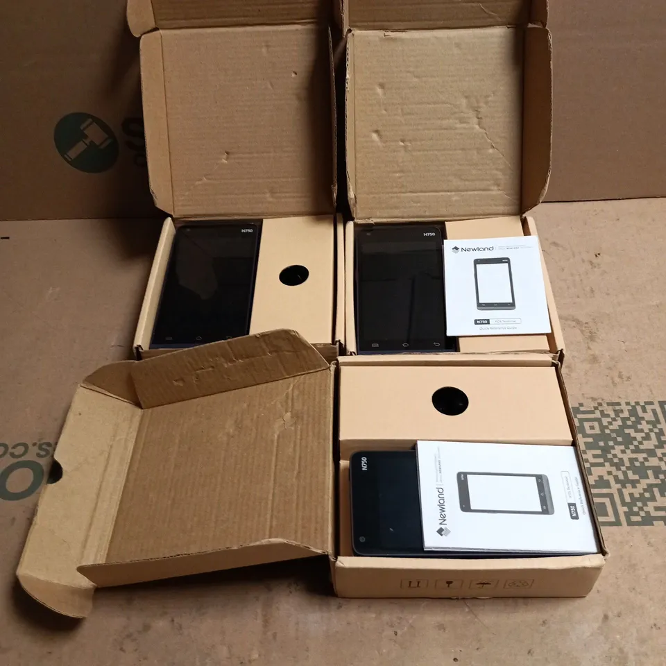 3 X NEWLAND N750 BLACK PORTABLE CARD MACHINE BOXED
