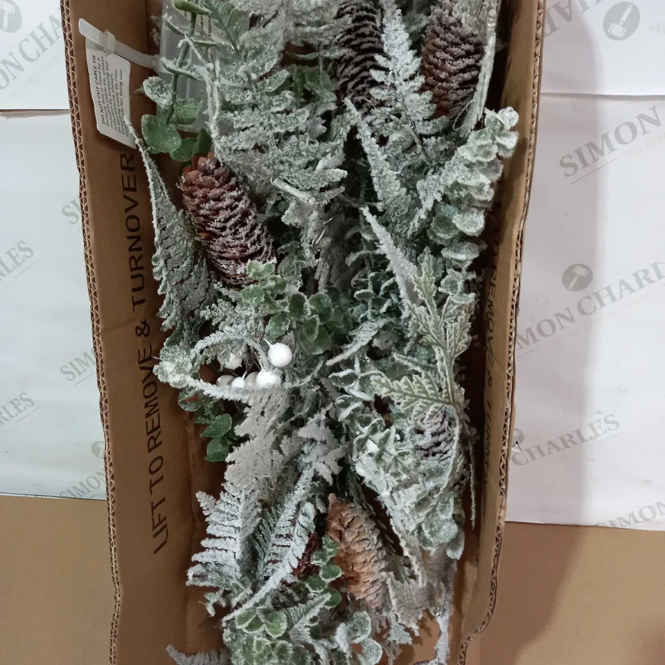 NOSTALGIA WREATH 60CM