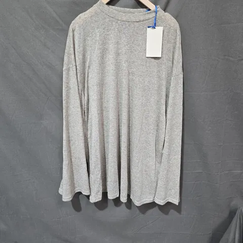 ATELIER NINETY FIVE GREY KNIT TOP – SIZE XS