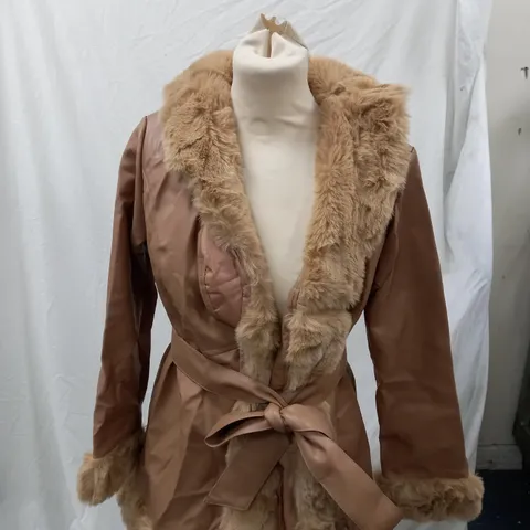 BEIGE / TAN COAT WITH FUR ON ALL EDGES - SIZE S