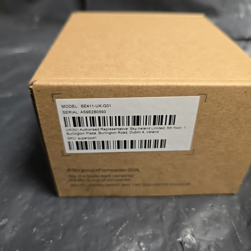 SKY SUPER POD – MESH WIFI EXTENDER (SE411-UK-G01) BOXED