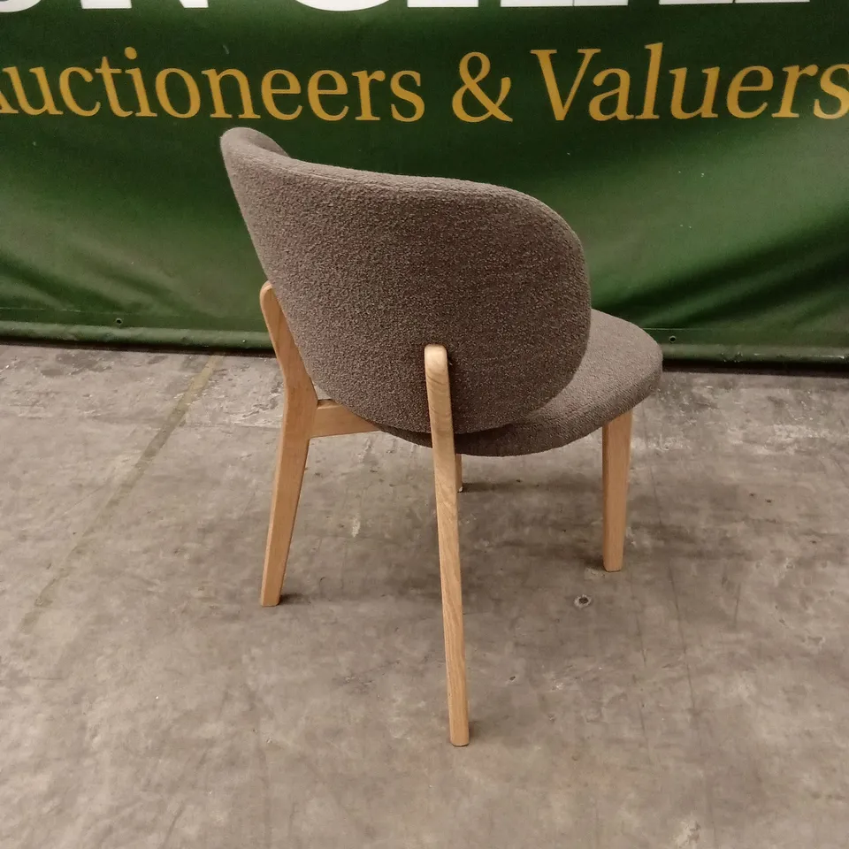 QUALITY DESIGNER DINING CHAIR