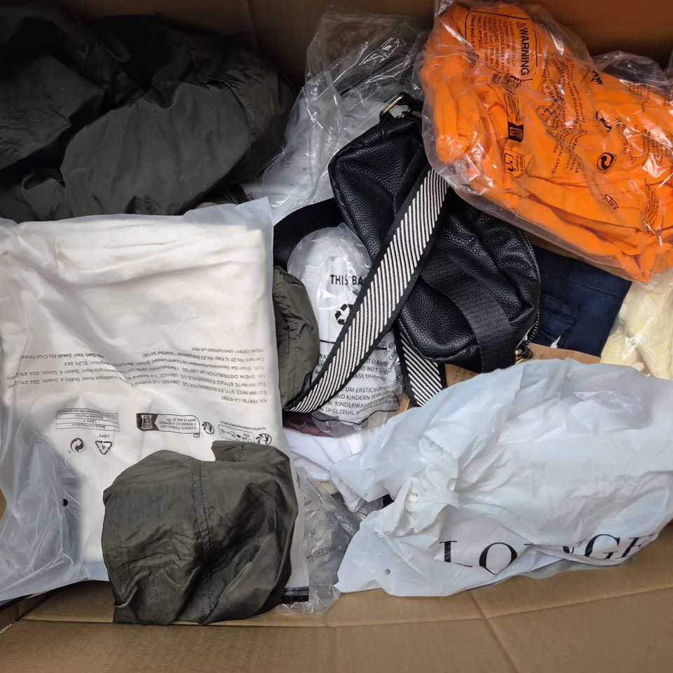APPROXIMATELY 40 ASSORTED CLOTHING ITEMS IN VARIOUS SIZES, STYLES & COLOURS TO INCLUDE BRANDS SUCH AS LOUNGE, MEGI COLLECTION, OX, ETC - COLLECTION ONLY