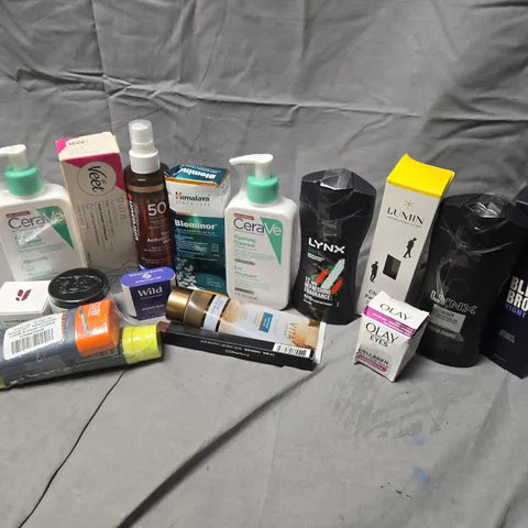 APPROXIMATELY 20 ASSORTED HEALTH & BEAUTY PRODUCTS TO INCLUDE LYNX BLACK, LUMIN CHARCOAL FACE WASH DAILY DETOX, OLAY EYES, ETC