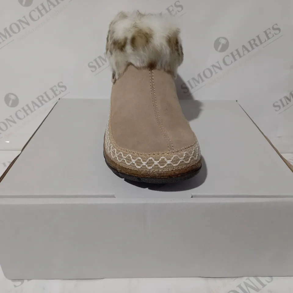 BOXED PAIR OF EARTH ORIGINS EMMALYN BEIGE BOOTIES - SIZE 5