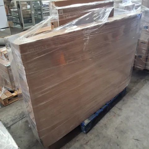PALLET CONTAINING 8 ASSORTED DAMAGE TVS