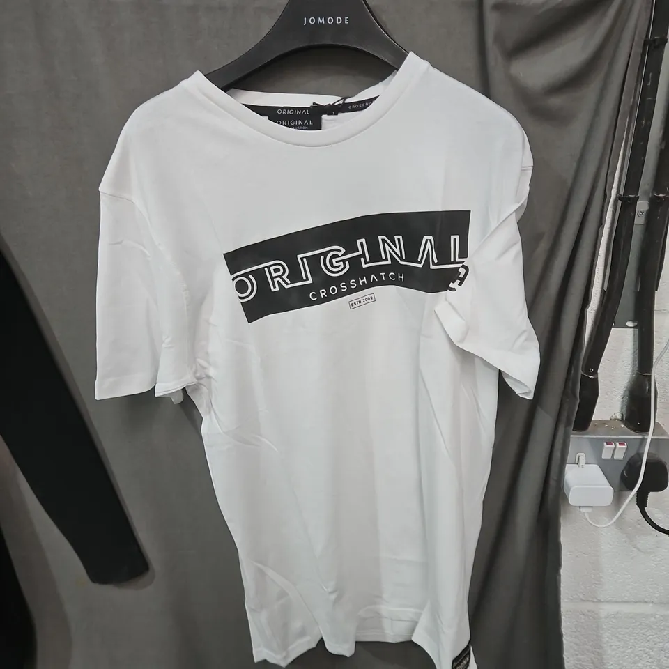 ORIGINAL CROSSHATCH T-SHIRT – WHITE WITH BLACK LOGO BAND, SIZE L