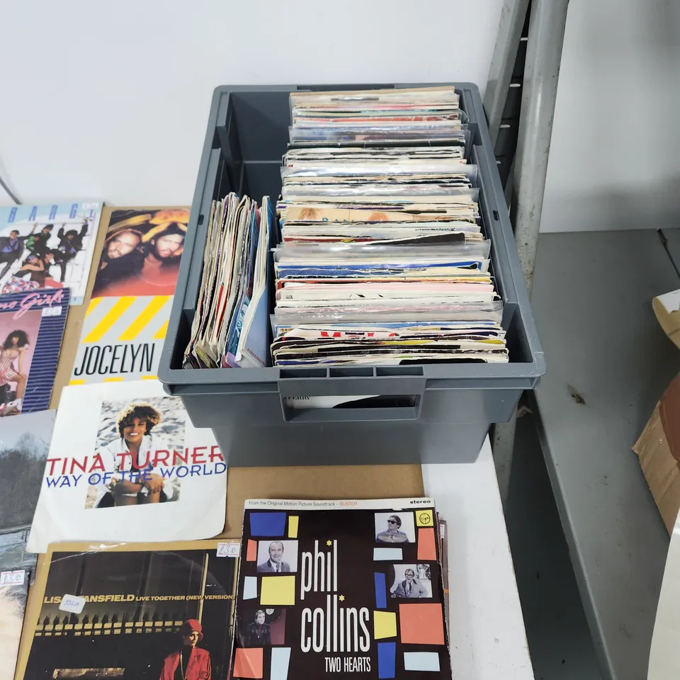 A COLLECTION OF VINYL SINGLES SINGLES