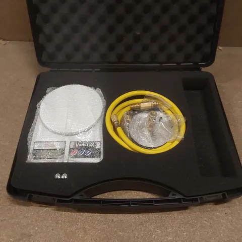 VANSTOX HYDROCARBON CHARGING KIT