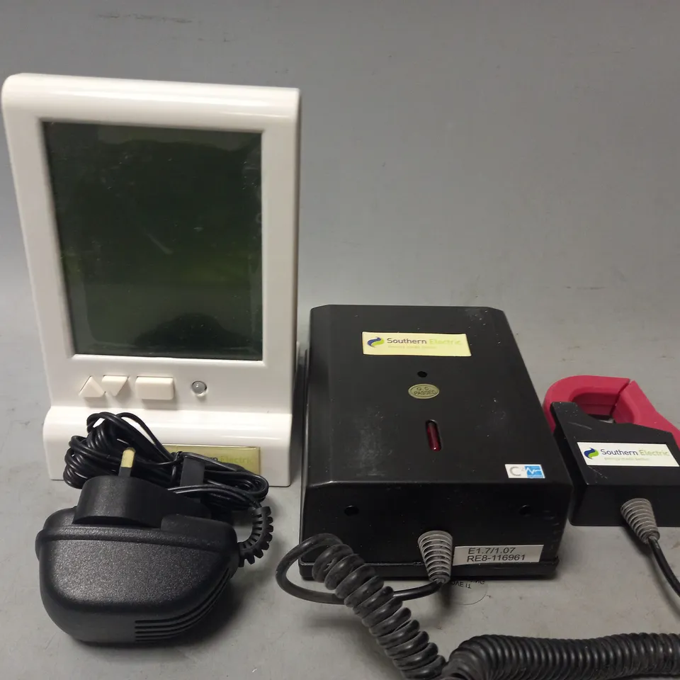 BOXED SOUTHERN ELECTRICAL MULTIPLE 1 PHASES ELECTRICAL USAGE METER
