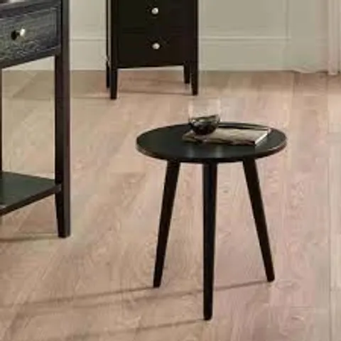 BOXED CHELMSFORD SATIN BLACK PINE WOOD SIDE TABLE (1 BOX)