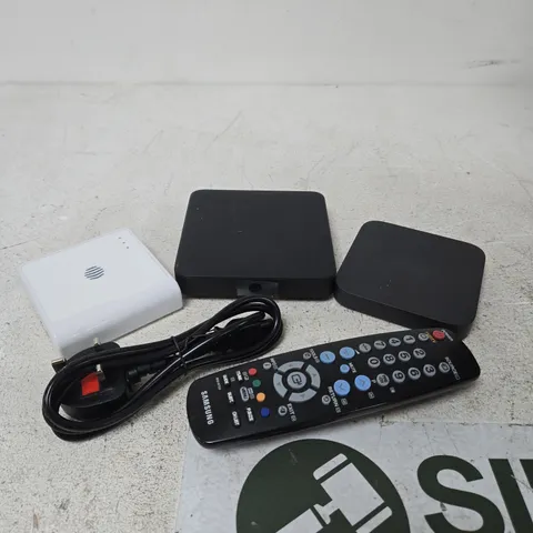 APPROXIMATELY 10 ASSORTED ELECTRICAL PRODUCTS TO INCLUDE REPLACEMENT REMOTES, POWER SUPPLIES, TV BOX ETC 