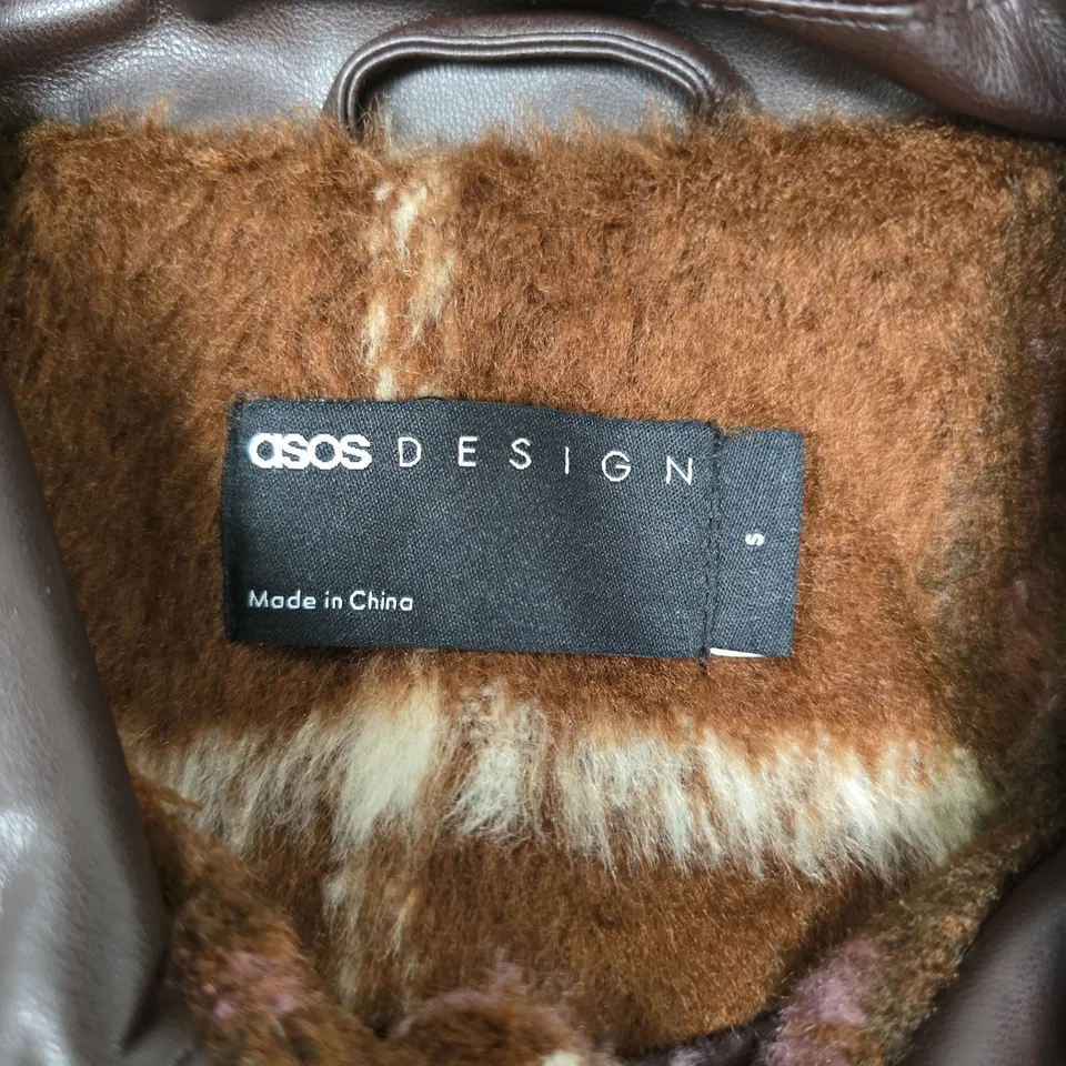 ASOS DESIGN BROWN PLAID FAUX-FUR COAT – SIZE S