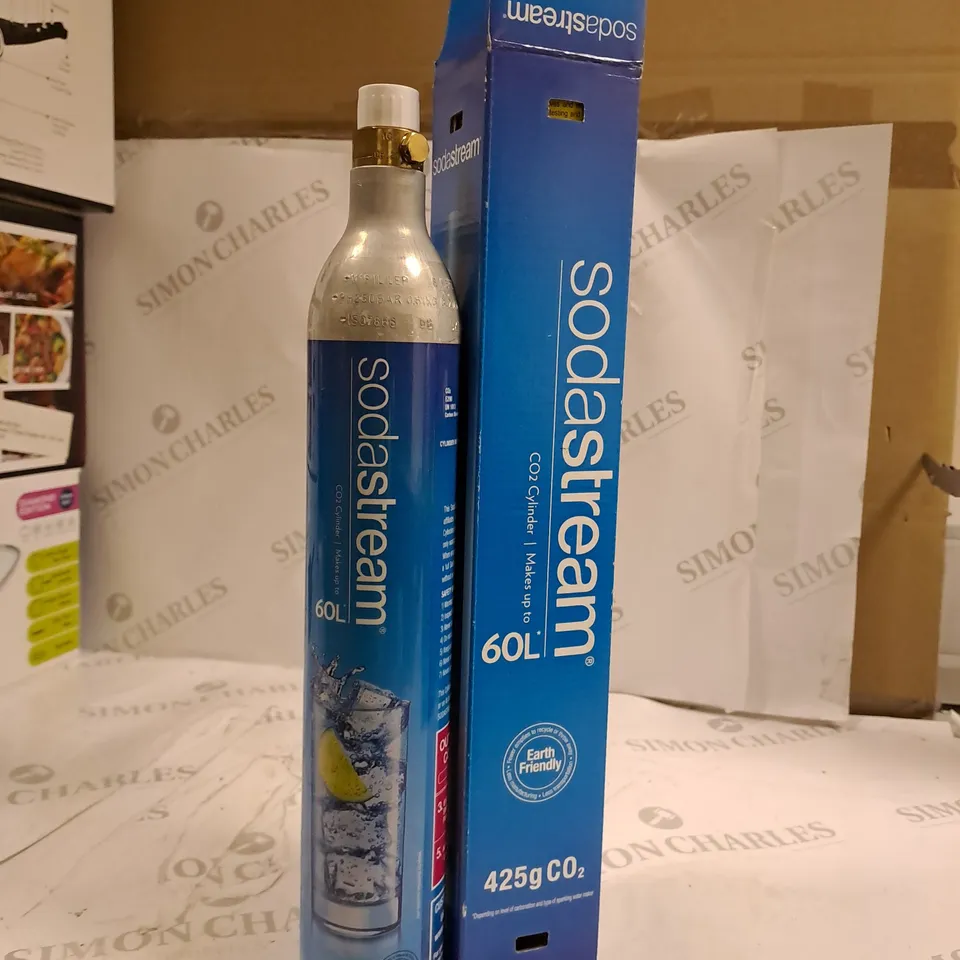 BOXED GAS CYLINDER FOR SODA STREAM