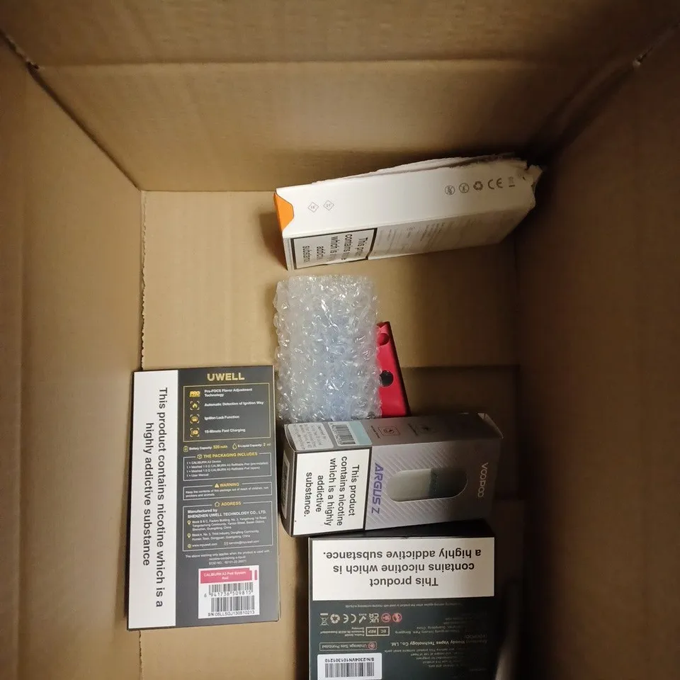 BOX OF APPROX 10 ITEMS TO INCLUDE VOOPOO ARGUS POD, VAPORESSO XROS 3, CALIBURN A2.